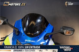 SUZUKI GSX-R750 *ESCAPE AKRAPOVIC*