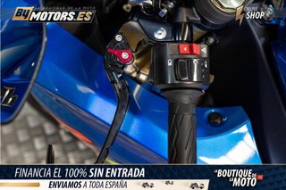 SUZUKI GSX-R750 *ESCAPE AKRAPOVIC*