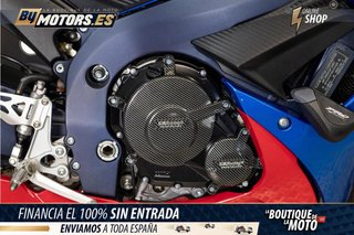 SUZUKI GSX-R750 *ESCAPE AKRAPOVIC*