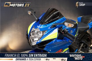 SUZUKI GSX-R750 *ESCAPE AKRAPOVIC*