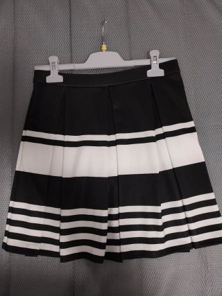 Falda de tablas Stradivarius