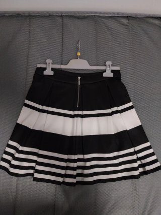 Falda de tablas Stradivarius