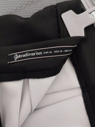 Falda de tablas Stradivarius