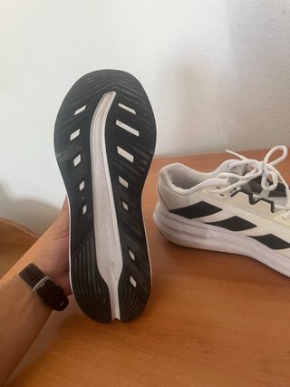 Adidas Questar 3 Zapatillas Running Blancas Negras