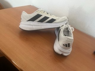 Adidas Questar 3 Zapatillas Running Blancas Negras