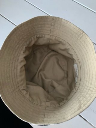 Gorro Burberry Beige Multicolor