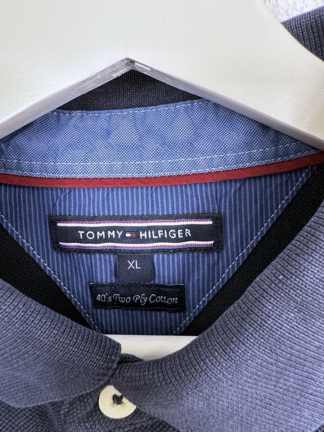 Polo Tommy Hilfiger Classic Logo Bordado Azul