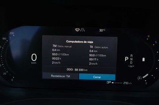 VOLVO XC60 2.0 B4 RDESIGN  197 CV