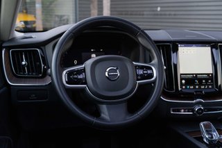 VOLVO XC60 2.0 B4 RDESIGN  197 CV