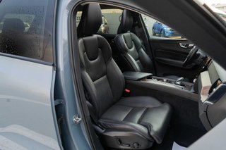 VOLVO XC60 2.0 B4 RDESIGN  197 CV