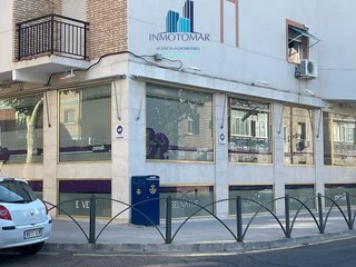 Local comercial en venta en Palomarejos en Toledo