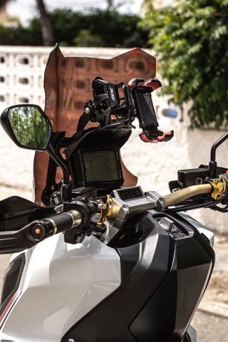 Honda X-ADV 750 (limitada A2) 2017-Full Akrapovic
