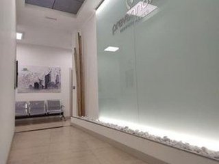 Local comercial en venta en Plaza España - Villa Pilar - Reyes Católicos - Vadillos en Burgos