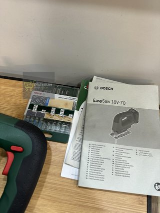 Bosch sierra de calar a batería UniversalSaw 18V-100