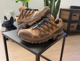 Salomon x Atmos Japón ACS CSWP Strata Fossil