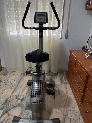Bicicleta Estática Gris