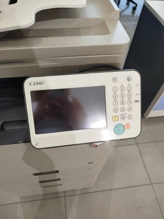 Impresora Multifunción Canon imageRUNNER C2501