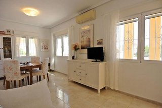 Casa adosada en venta en Nueva Torrevieja - Aguas Nuevas en Torrevieja