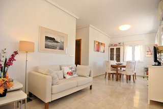 Casa adosada en venta en Nueva Torrevieja - Aguas Nuevas en Torrevieja