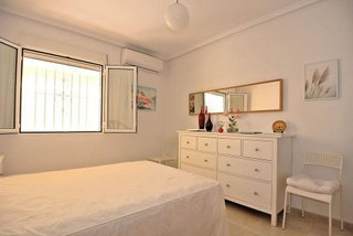 Casa adosada en venta en Nueva Torrevieja - Aguas Nuevas en Torrevieja