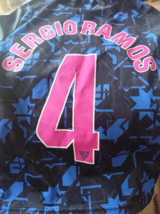 Camiseta y pantalón niño Sevilla FC Sergio Ramos
