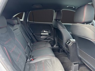 Mercedes-Benz GLA 200d