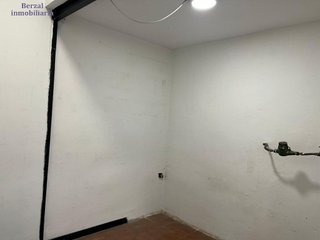 Local comercial en alquiler en Residencia en Logroño
