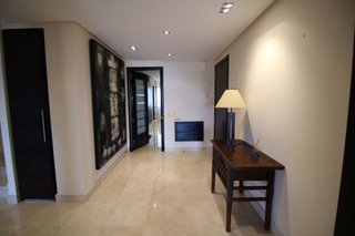 Ático en alquiler en Puerto Banús en Marbella