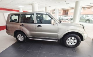 Mitsubishi Montero 2007