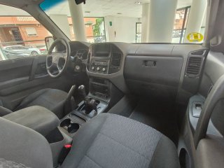 Mitsubishi Montero 2007