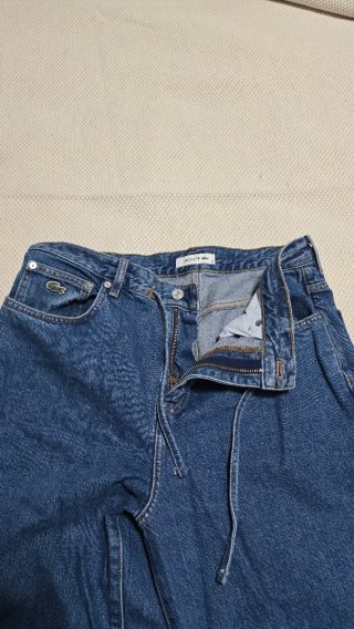 Pantalón vaquero ancho Lacoste