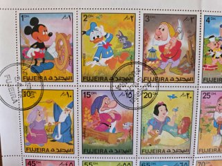 Bloque 20 sellos Disney matasellos Fujeira 1972