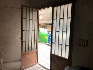 Local comercial en alquiler en Santo Domingo y San Martín  en Huesca
