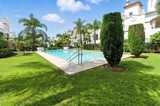 Piso en alquiler en Nagüeles Alto en Marbella