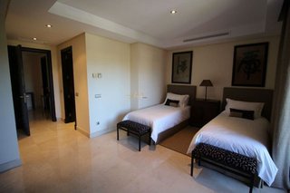 Ático en alquiler en Puerto Banús en Marbella