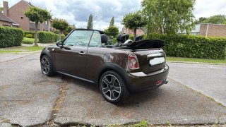 MINI Cabrio. 12 meses Garantia 7000€!. Iva deducib