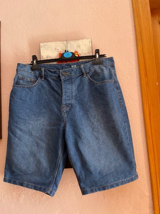 Pantalón vaquero corto hombre Talla L