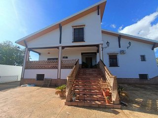 Chalet en venta en Huétor Tájar