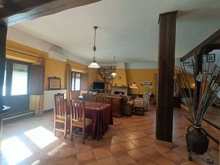 Chalet en venta en Huétor Tájar