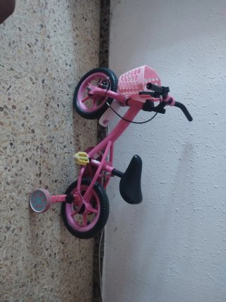 Bicicleta 4 ruedas niña