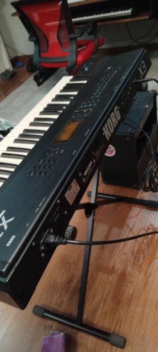 Sintetizador Korg X3