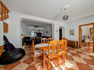 Casa adosada en venta en Loja