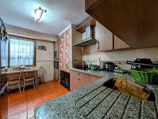 Casa adosada en venta en Loja