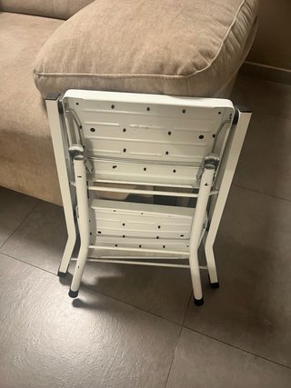 Escalera plegable 2 peldaños