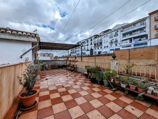 Casa adosada en venta en Loja