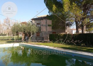 Casa rural en venta en San Felipe - El Almendral - La Merced en Jaén