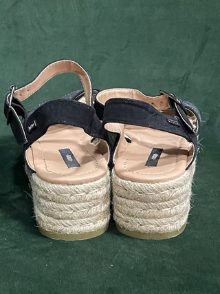 MUSTANG - Sandalias Plataforma 39