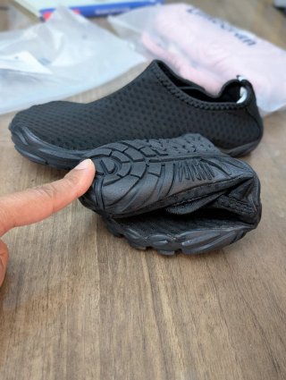 Zapatillas barefoot niños Limberun negras