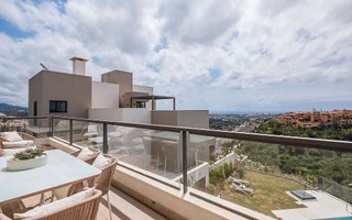 Ático en alquiler en Los Naranjos - Las Brisas en Marbella