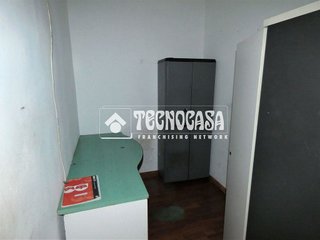 Local comercial en alquiler en Pº Zorrilla - Cuatro de Marzo en Valladolid